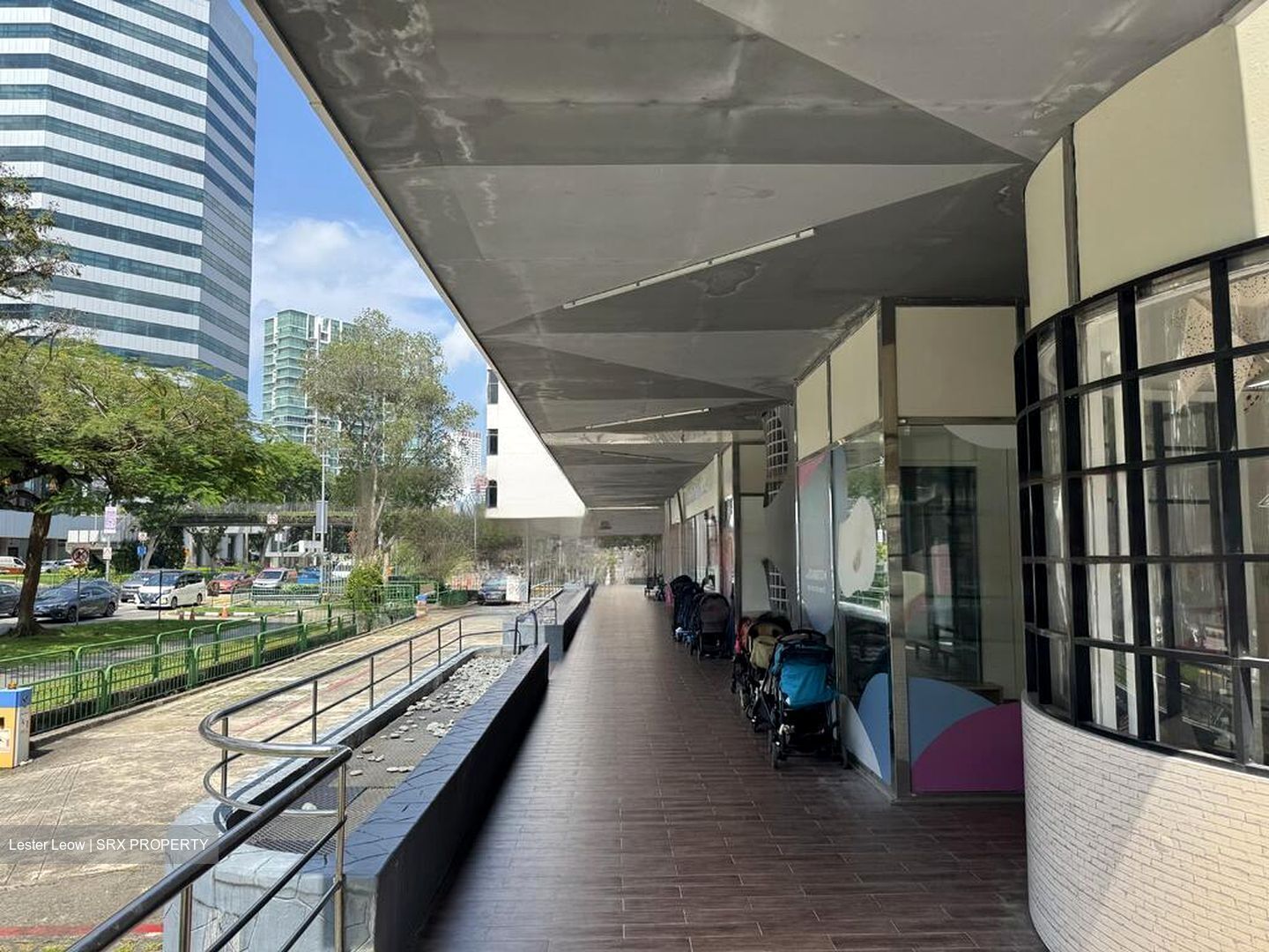 Crystal Court (D10), Shop House #455451811